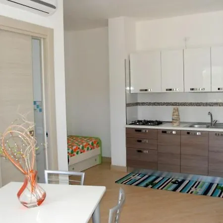 Brezza D'estate בית נופש *